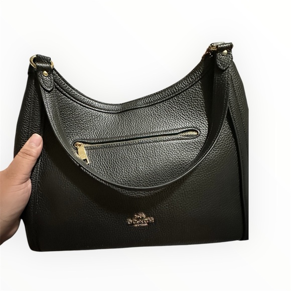 Coach - Picture 10 of 12